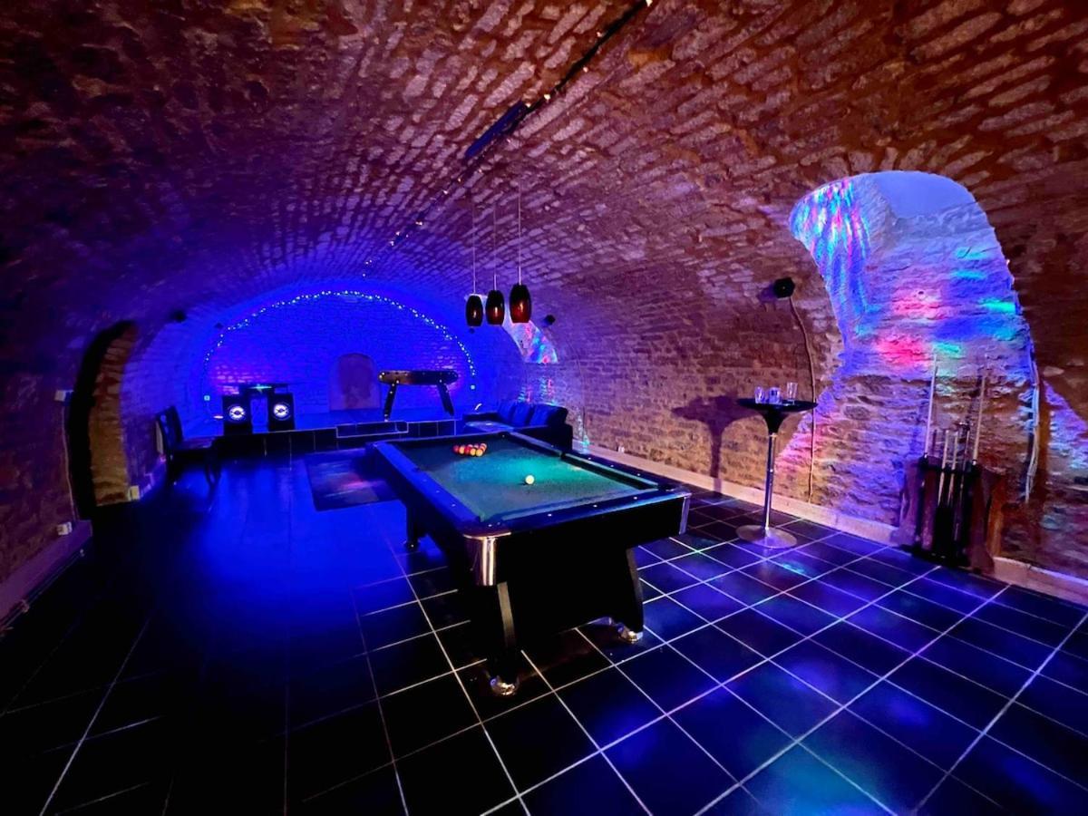 Le Retro Champlay Villa Exterior photo
